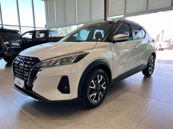 NISSAN KICKS 1.6 16V FLEXSTART SENSE XTRONIC NISSAN KICKS 1.6 16V FLEXSTART SENSE XTRONIC